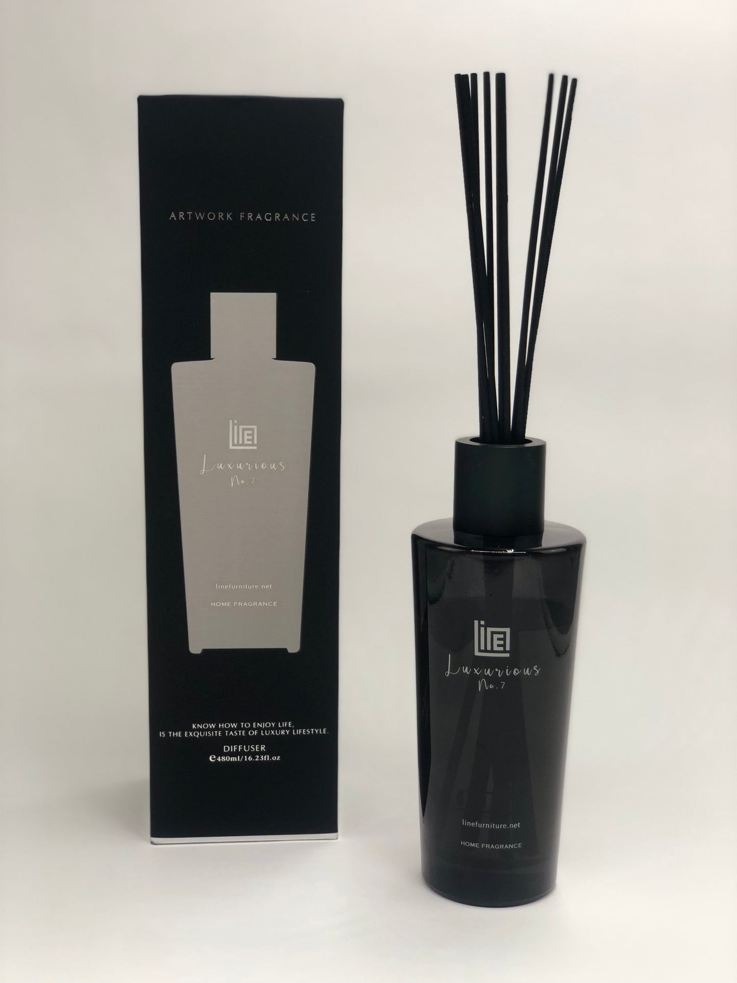 Line Scent Oud Diffuser